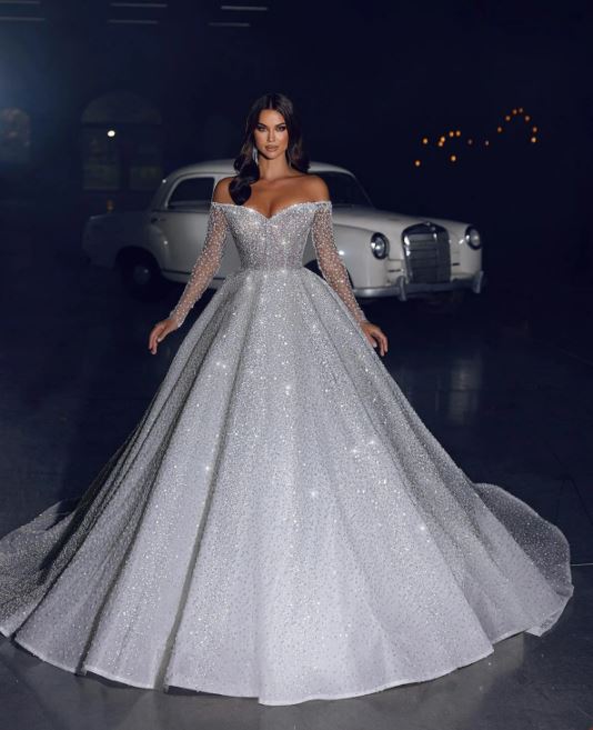 Arabia Glitter Princess Wedding Dresses Off Shoulder Sparkly Long Sleeves Bridal Gowns A-Line Dubai Pageant Bride Dress