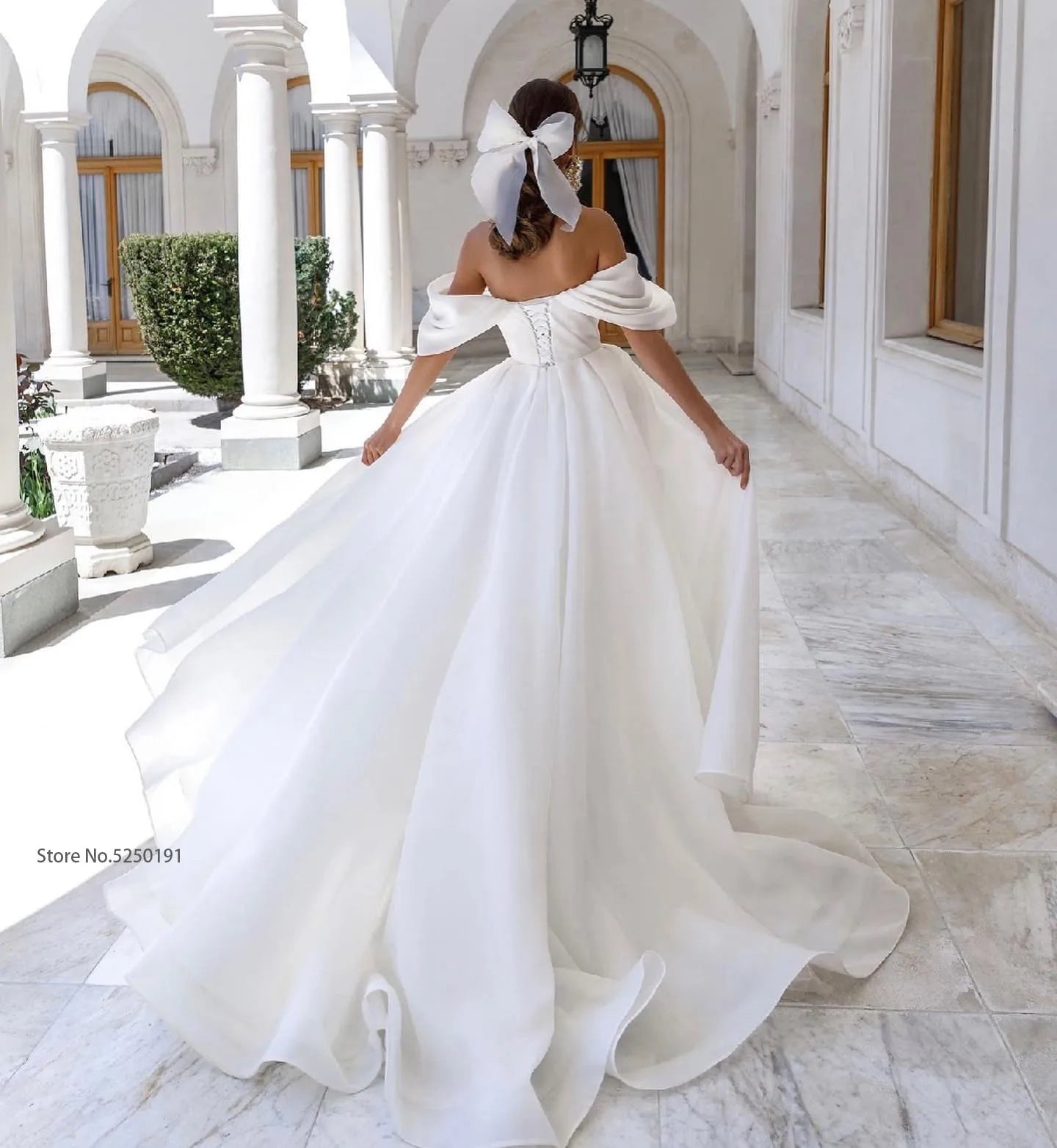 Elegant Off The Shoulder Organza Wedding Dresses Short Sleeves Boho Princess Bridal Gowns A-Line Simple Beach Vestidos Novia